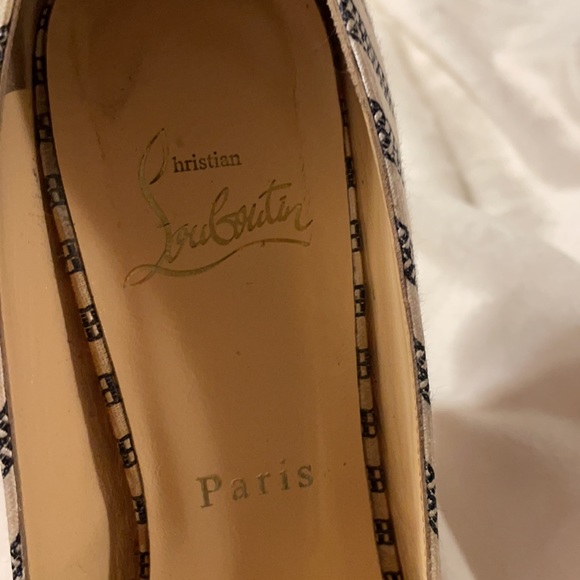 Gently loved - Picture 2 of 4